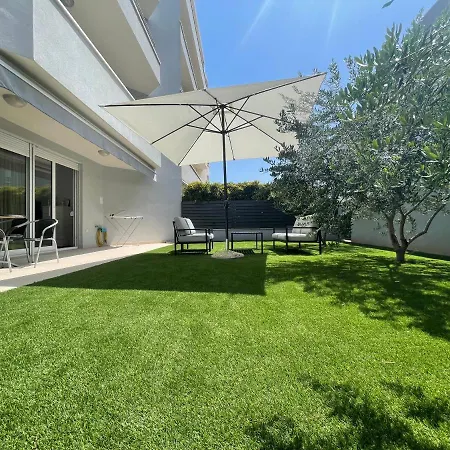 Adriatic Queen Rooms & Apartments Split Exterior photo