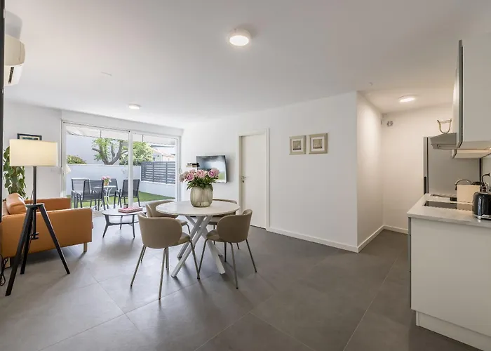 Adriatic Queen Rooms & Apartments